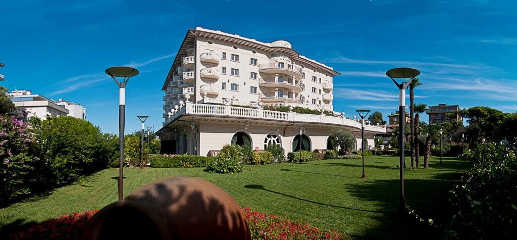 Palace Hotel